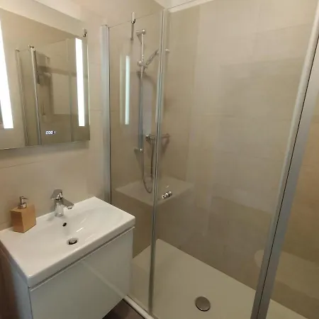 Diamera Appartments Zentral Und Modern